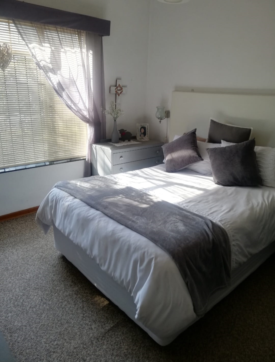 3 Bedroom Property for Sale in Kuruman Northern Cape